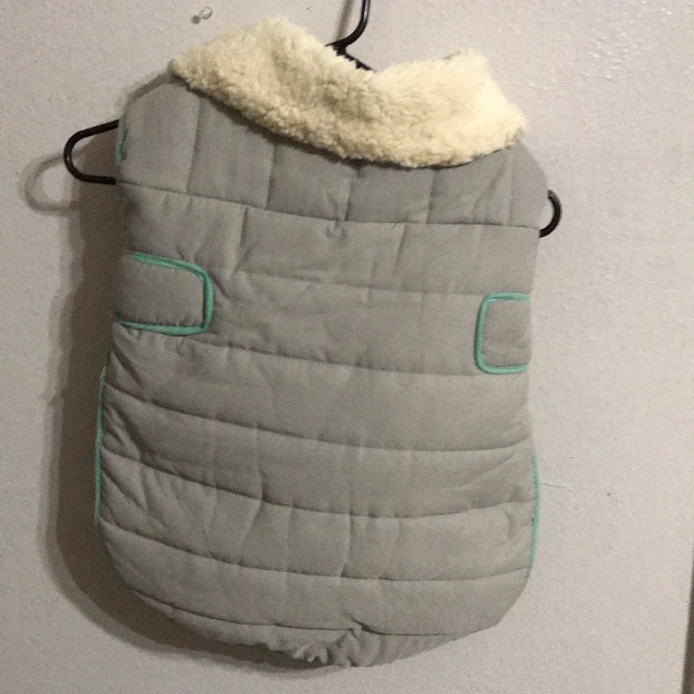 Cozy pet vest